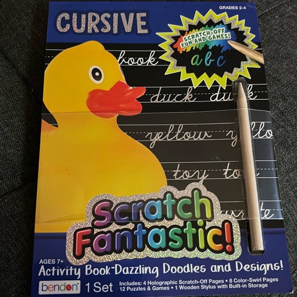 Scratch Fantastic CURSIVE Activity Book-Dazzling Doodles & Designs Ages 7+ New - Picture 1 of 2